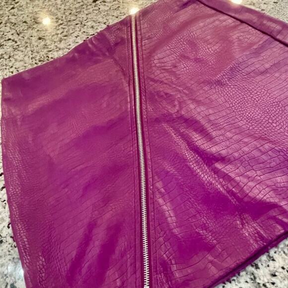 BAR III MINI SKIRT PURPLE Sz L CROC EMBOSSING FAUX LEATHER PREPPY CHIC AESTHETIC - Picture 7 of 16